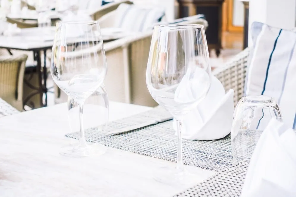 Table setting 74190